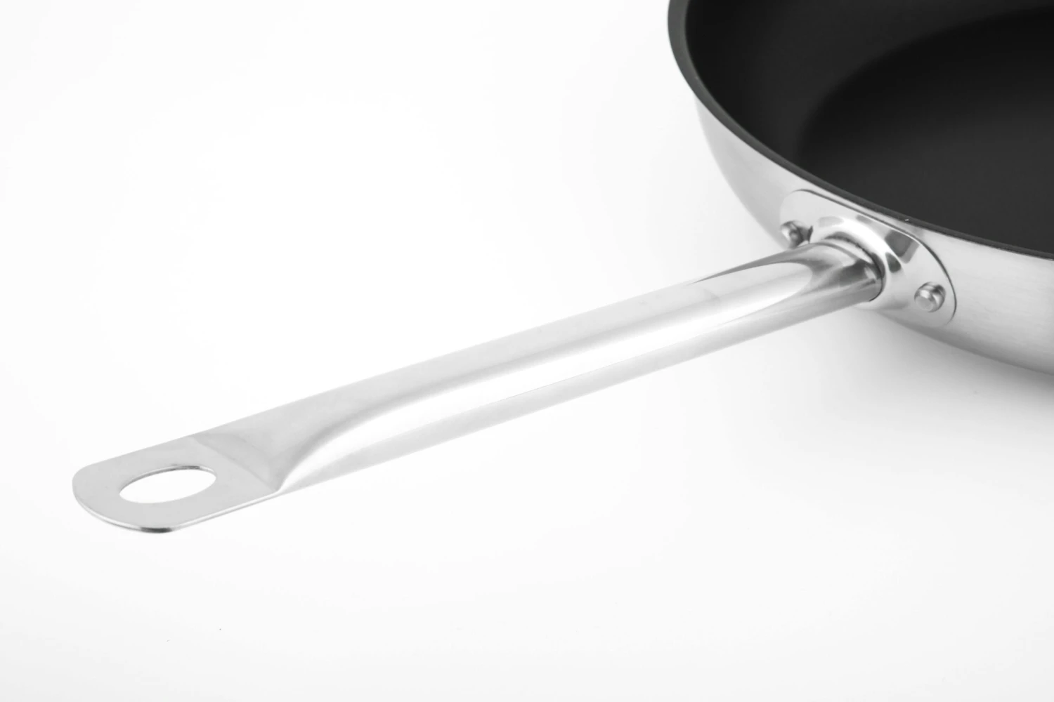 METRO Professional Pfannenset 3 Tlg., Edelstahl, Ø 24/ 28/ 32 Cm, Antihaftbeshichtung, Induktion 9 METRO Professional Pfannenset 3 Tlg., Edelstahl, Ø 24/ 28/ 32 Cm, Antihaftbeshichtung, Induktion - Image 7