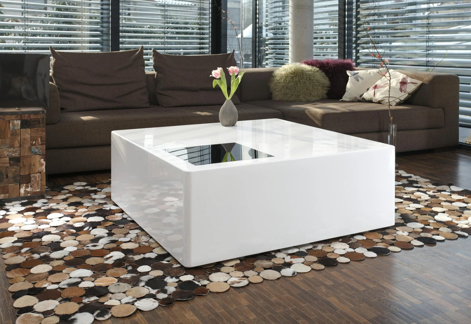 SalesFever Couchtisch Quadratisch | Hochglanz Lackiert | MDF-Holz | B 100 X T 100 X H 45 Cm | Weiß Mit Schwarzglas Element 3 SalesFever Couchtisch Quadratisch | Hochglanz Lackiert | MDF-Holz | B 100 X T 100 X H 45 Cm | Weiß Mit Schwarzglas Element